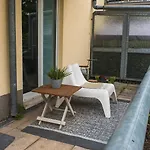 Apartment Ruhiges Mit Großem Balkon Und Stellplatz *
