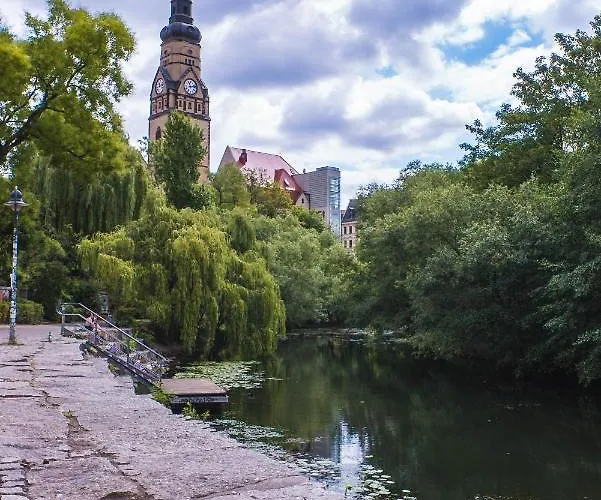 Apartamento Ruhiges Mit Grossem Balkon Und Stellplatz